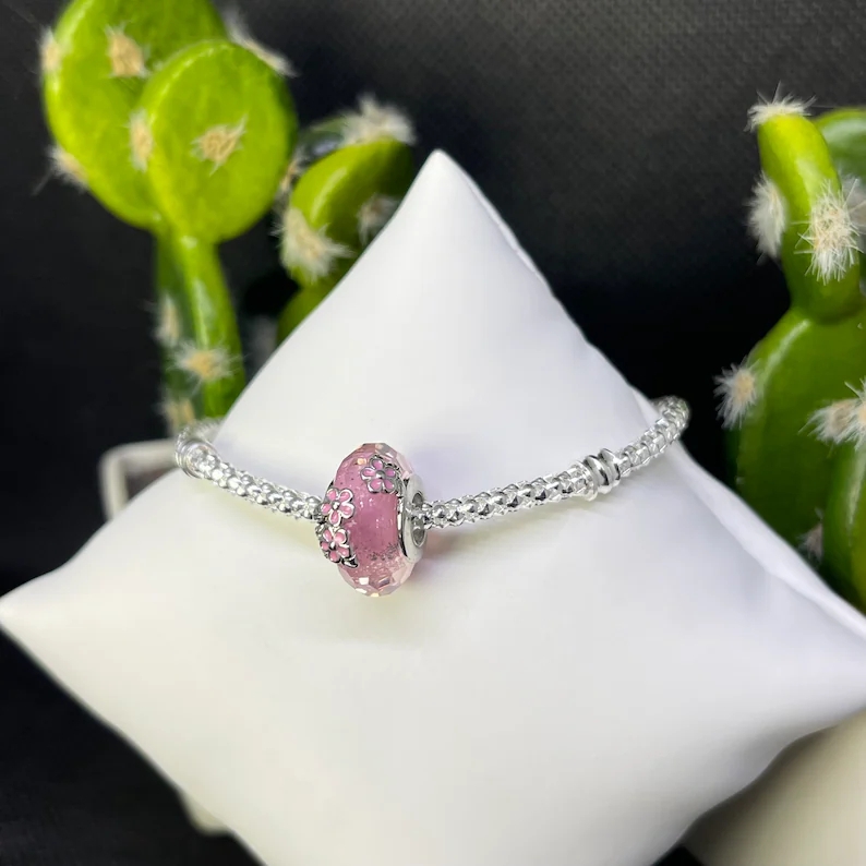 Розово цвете 